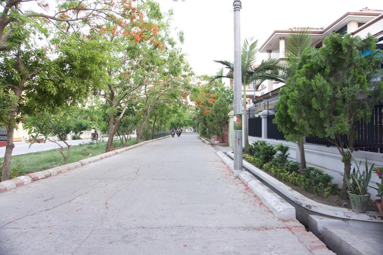 Celia Hostel Mandalay Luaran gambar
