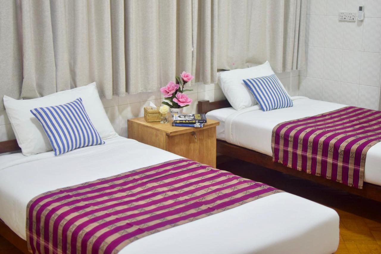 Celia Hostel Mandalay Luaran gambar