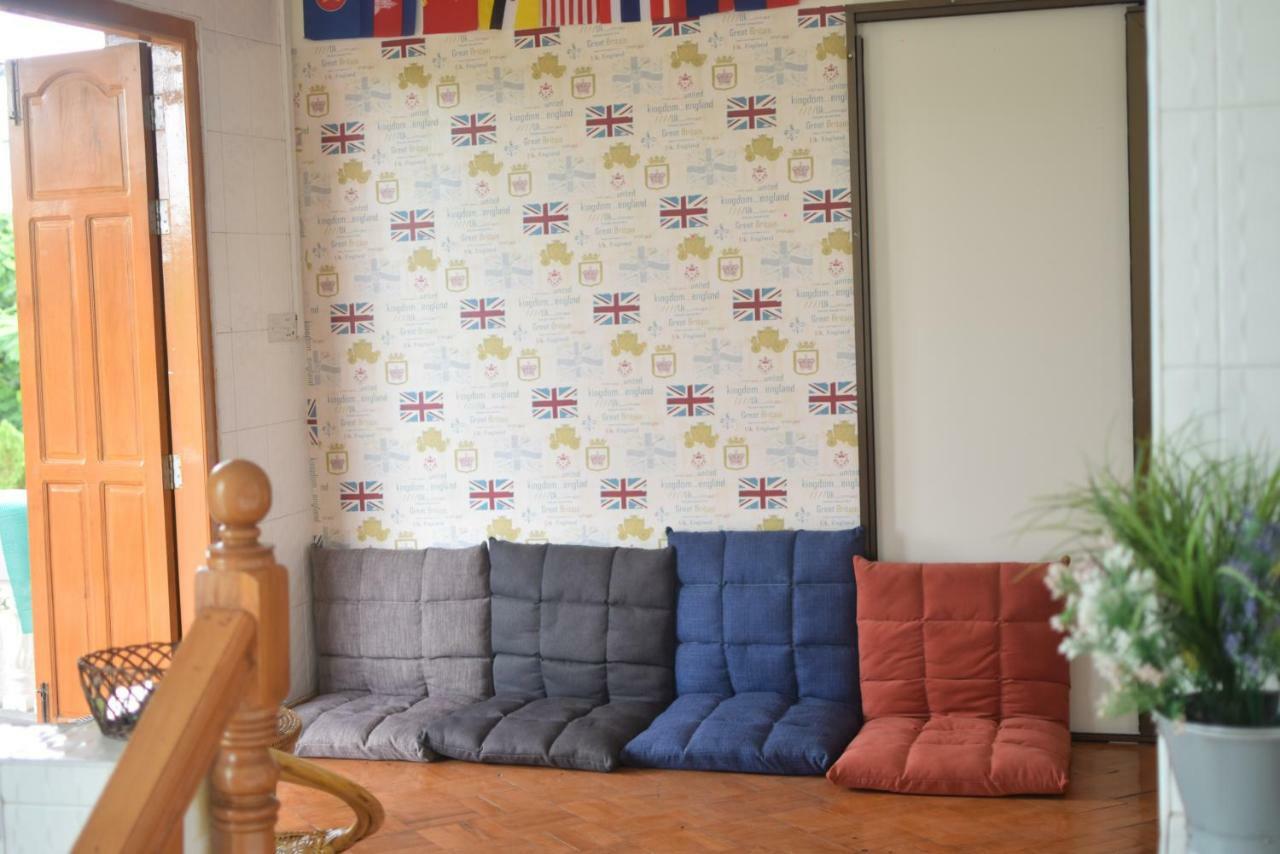 Celia Hostel Mandalay Luaran gambar
