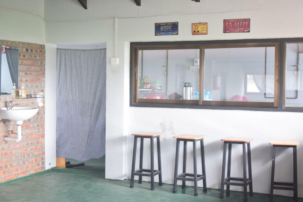 Celia Hostel Mandalay Luaran gambar