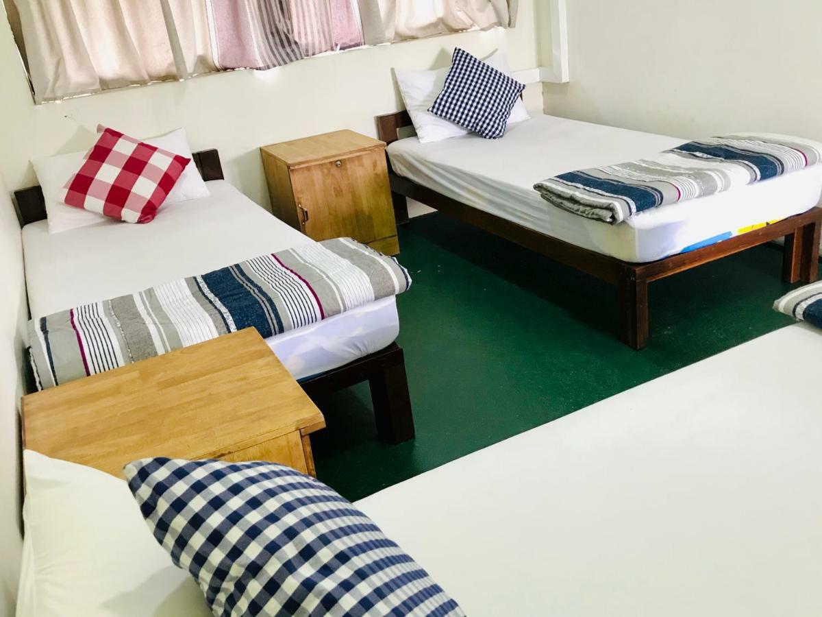 Celia Hostel Mandalay Luaran gambar