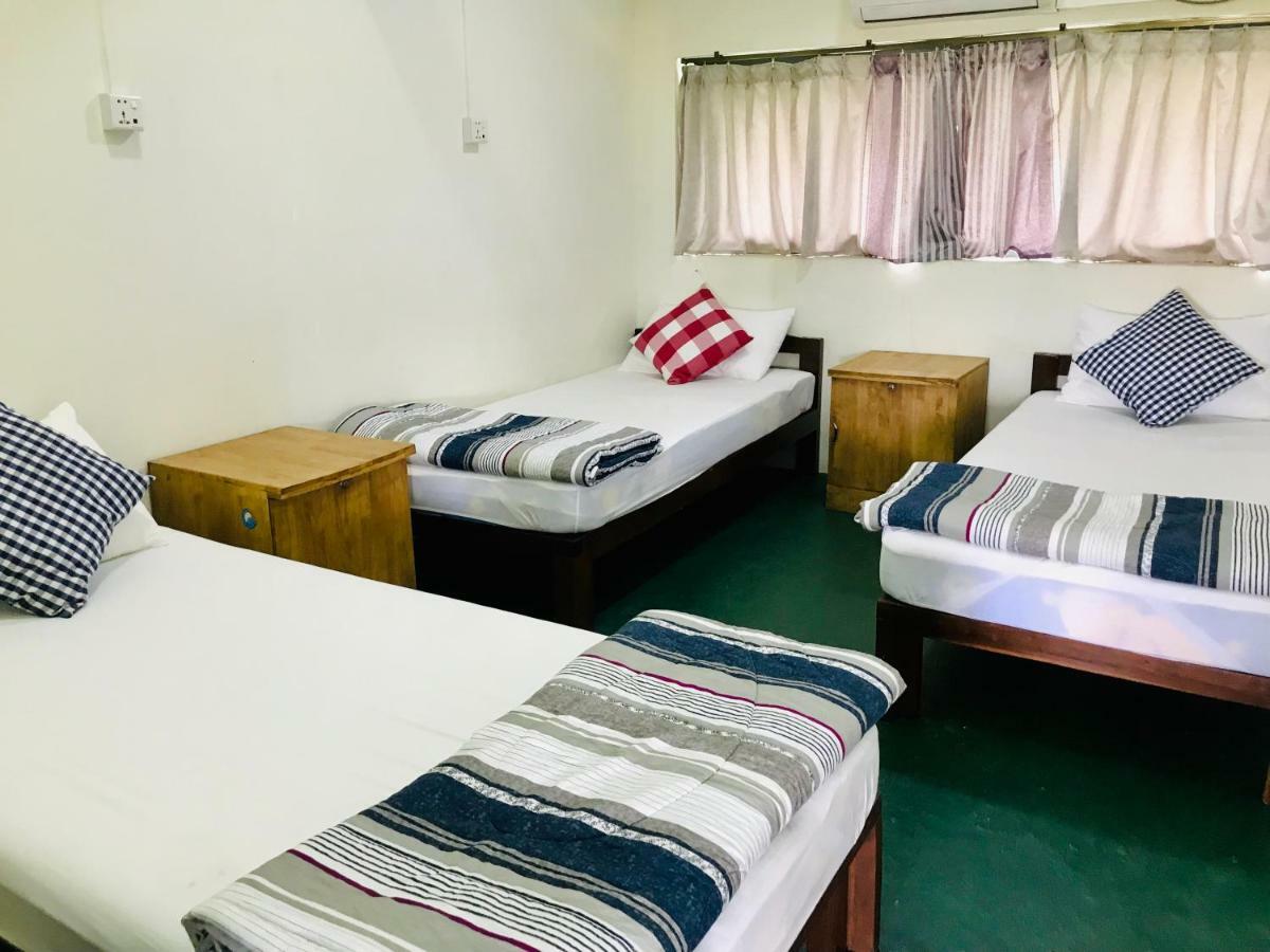 Celia Hostel Mandalay Luaran gambar