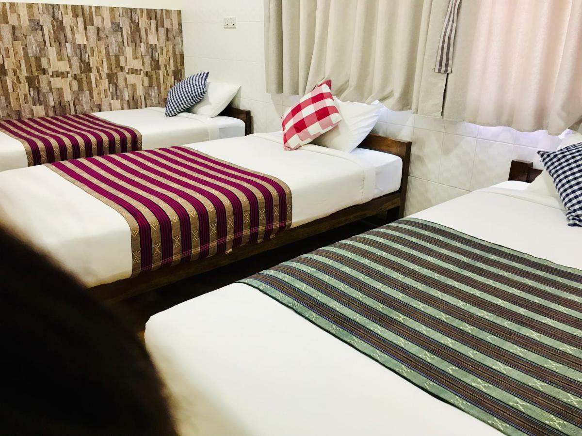 Celia Hostel Mandalay Luaran gambar